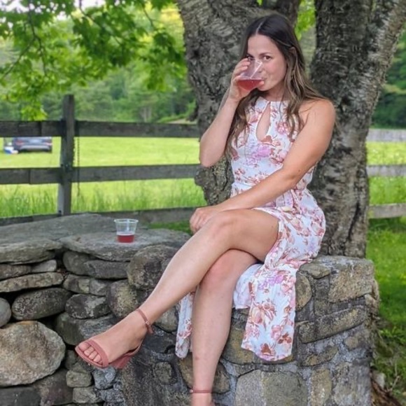 Meet your Posher, Ashley - Picture 1 of 1